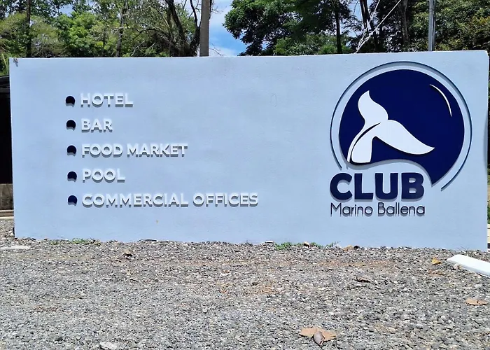 Club Marino Ballena